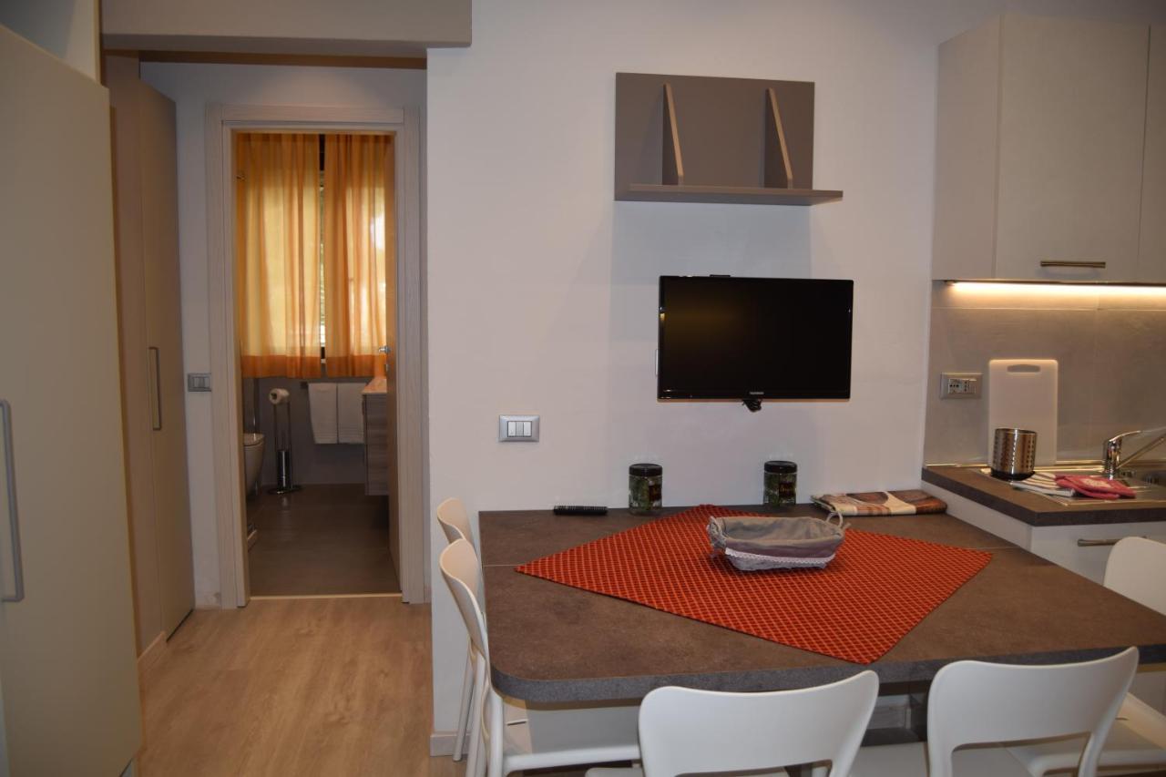 Orchidea Marina Aparthotel Тирения Екстериор снимка