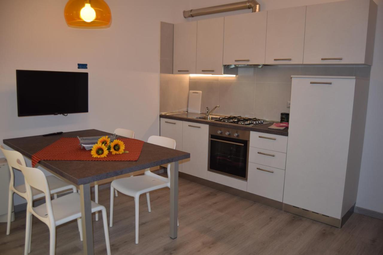 Orchidea Marina Aparthotel Тирения Екстериор снимка