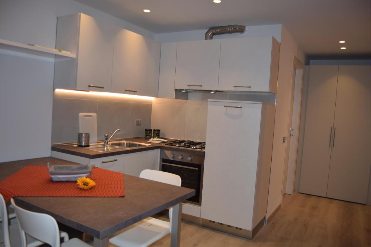 Orchidea Marina Aparthotel Тирения Екстериор снимка