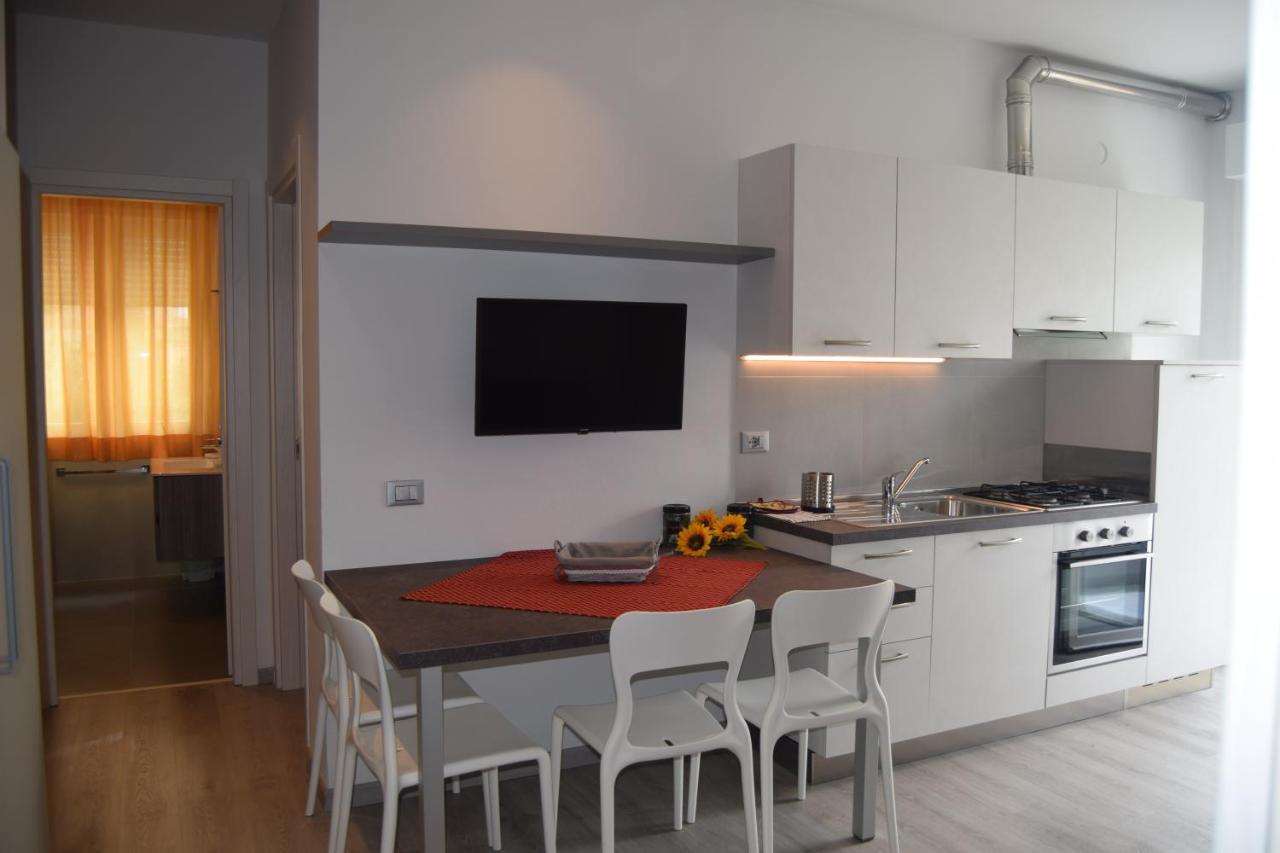 Orchidea Marina Aparthotel Тирения Екстериор снимка