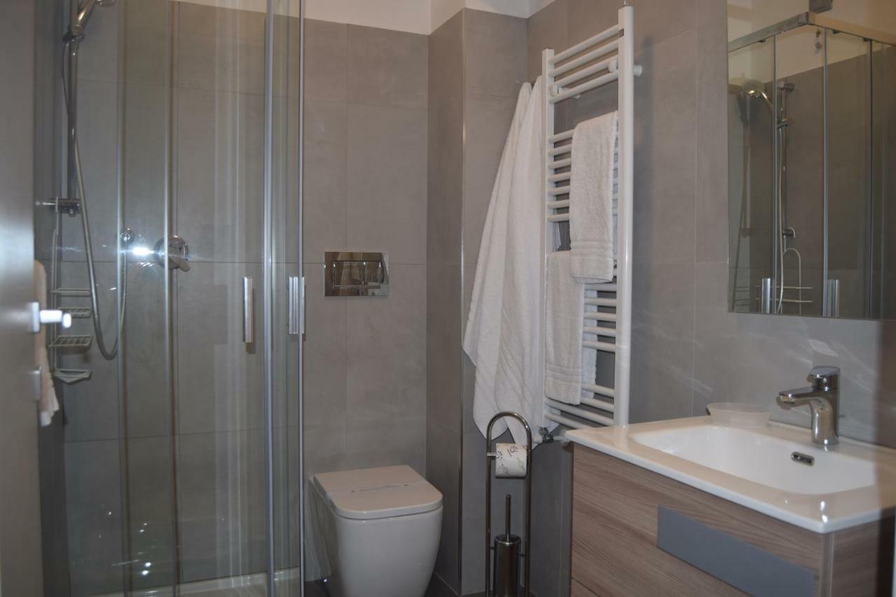 Orchidea Marina Aparthotel Тирения Екстериор снимка